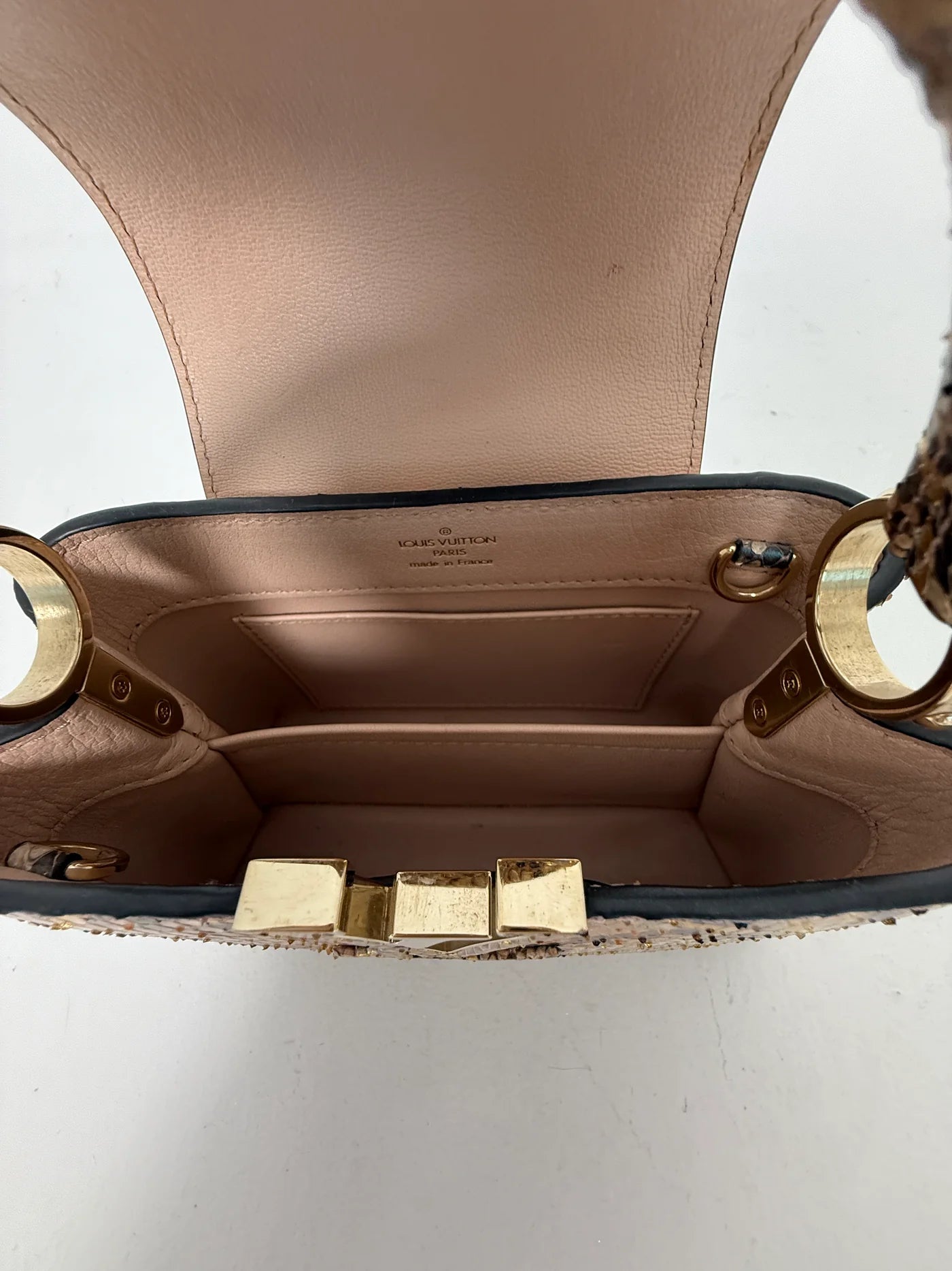 Louis Vuitton Capucines BB