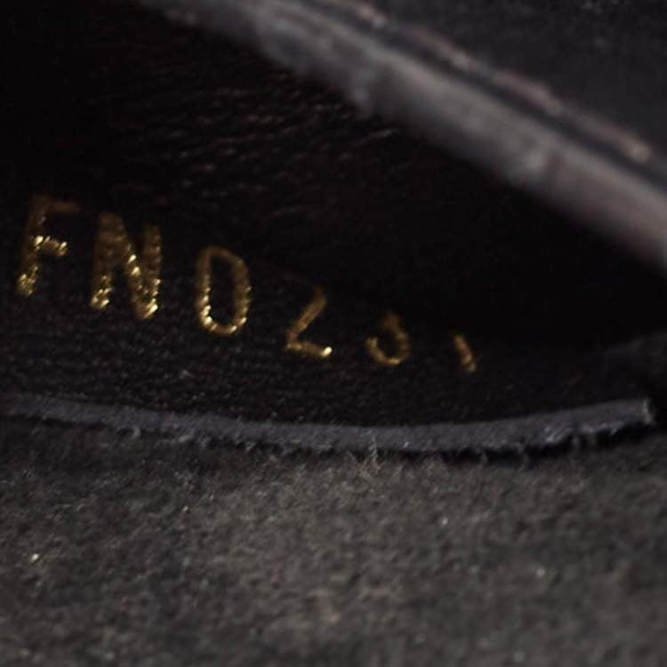 Louis Vuitton New Wave Multi Pochette – Black Quilted Leather