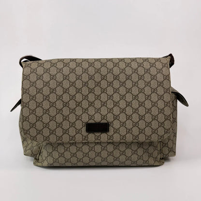 GUCCI GG SUPREME MEDIUM BABY CHANGING BAG
