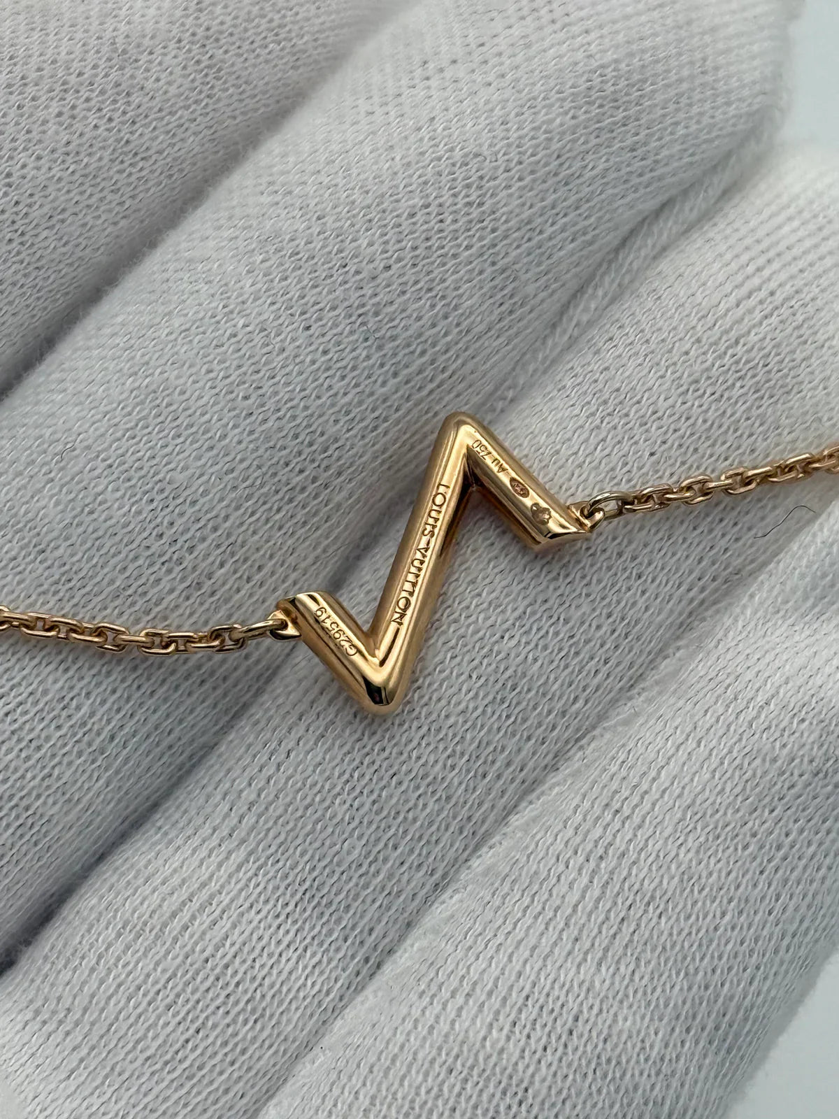 LOUIS VUITTON VOLT UPSIDE DOWN BRACELET