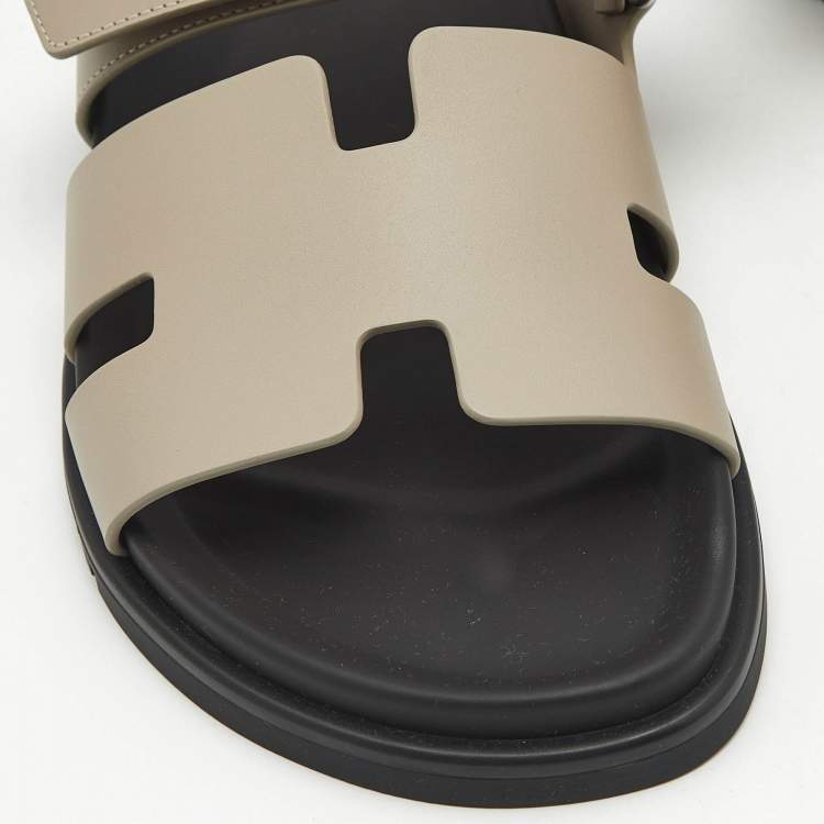 Hermès Grey Leather Chypre Sandals 42.5