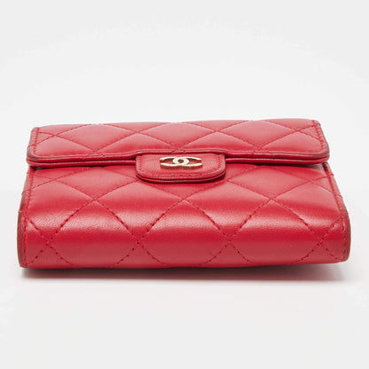 Chanel Red Quilted Leather Trifold CC Wallet – Good Condition