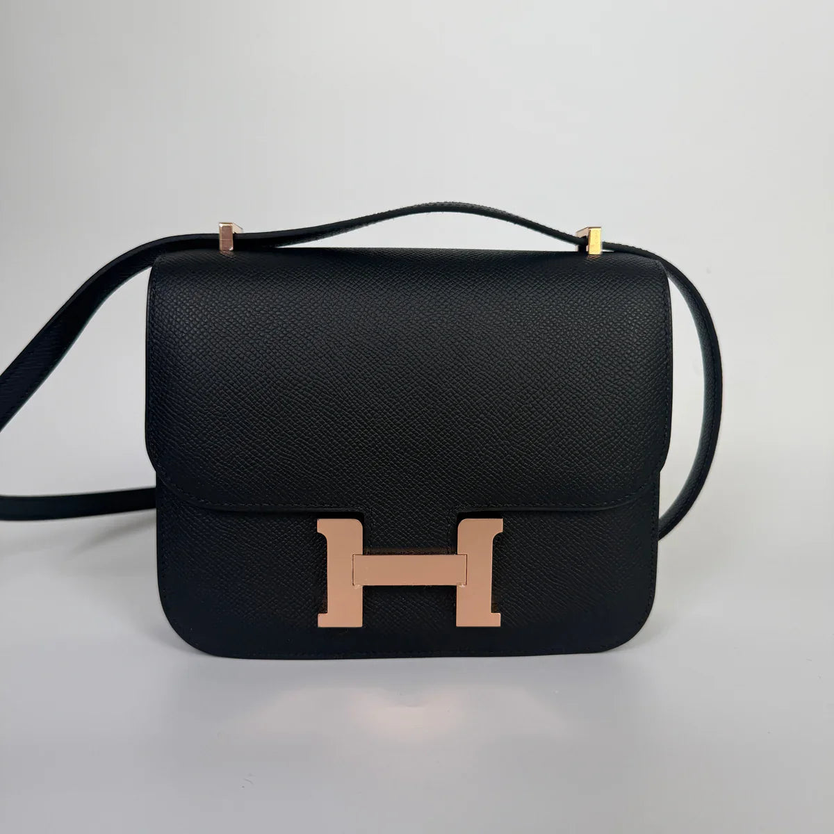 HERMÈS CONSTANCE 18 IN BLACK EPSOM LEATHER ROSE GHW