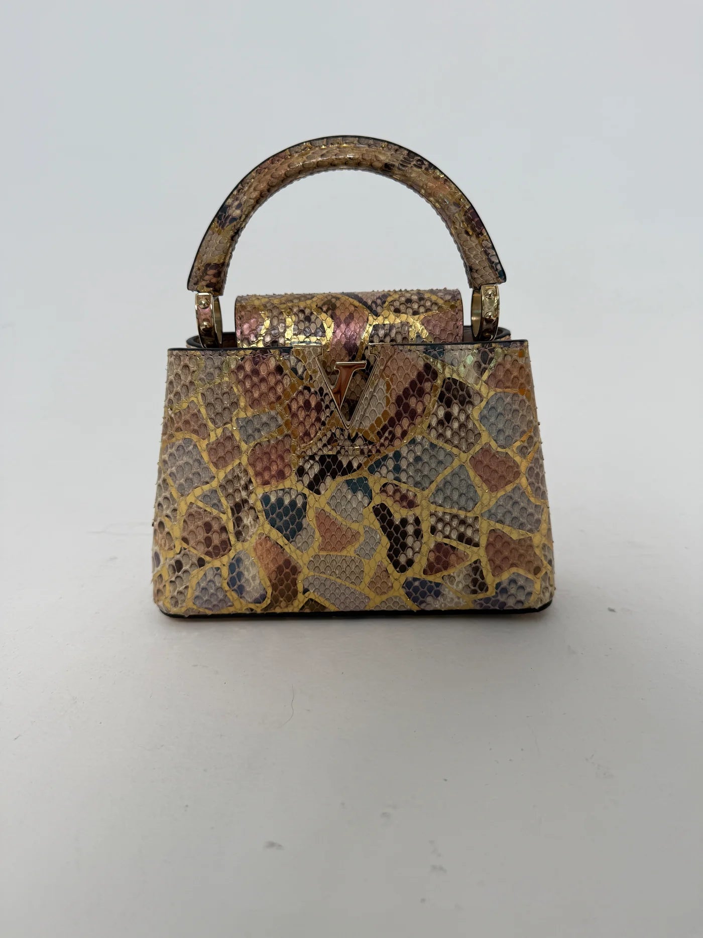 Louis Vuitton Capucines BB