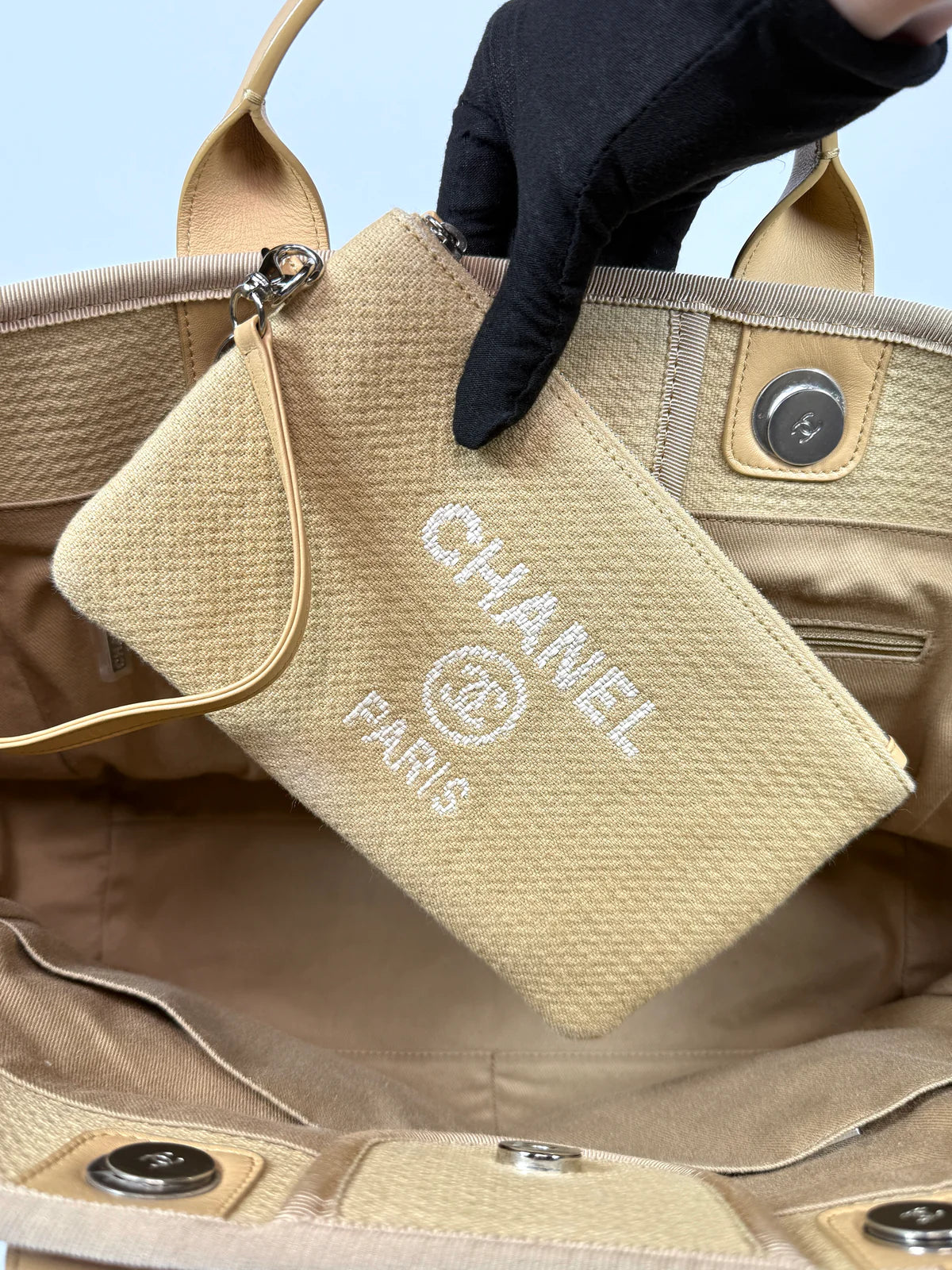 CHANEL LARGE DEAUVILLE TOTE BAG