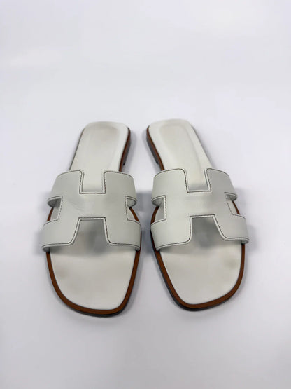 HERMÈS ORAN SANDALS (SIZE 37/UK4)