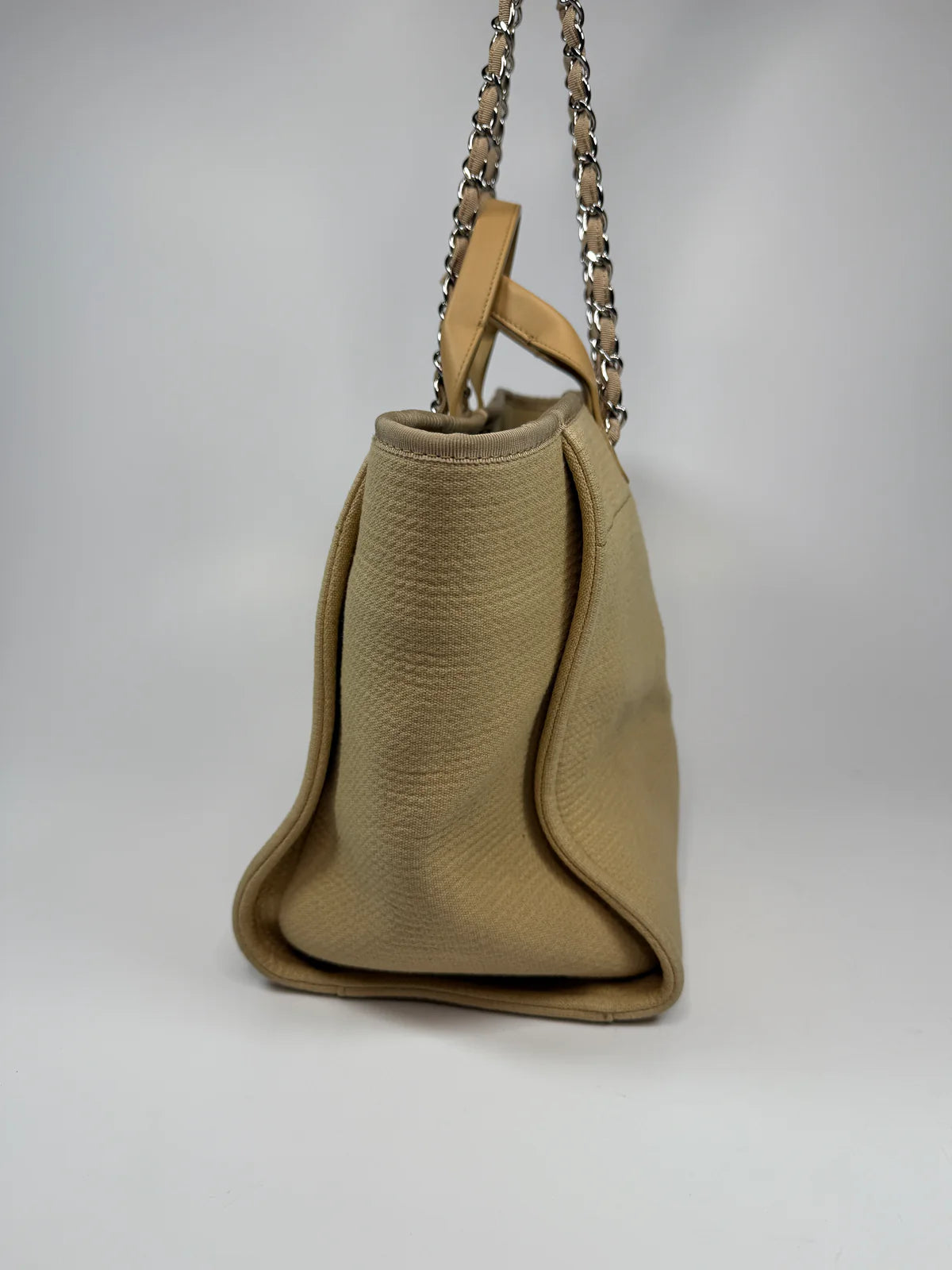 CHANEL LARGE DEAUVILLE TOTE BAG