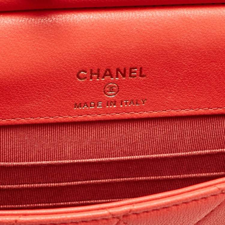 Chanel Vertical Pearl Chain Clutch in Red Quilted Leather with Gold Hardware