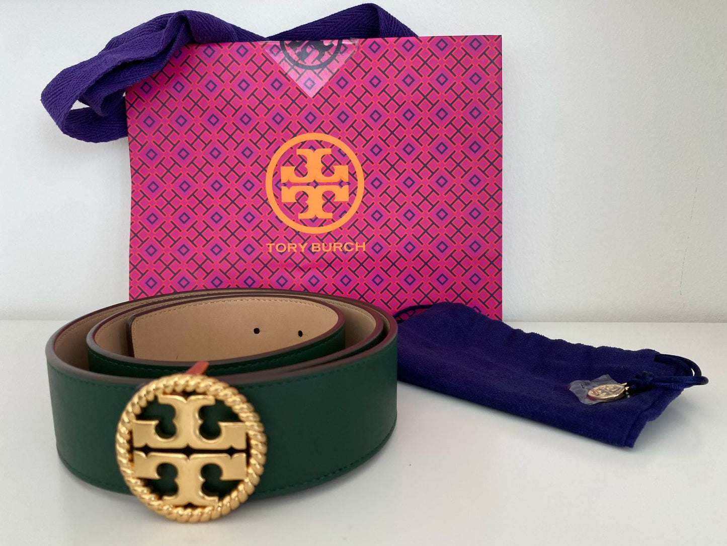 Tory Burch Reversible Logo Belt – Green & Gold | Like New