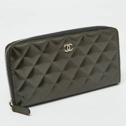 Chanel Olive Green Quilted Patent Leather Zip Wallet – Good Condition