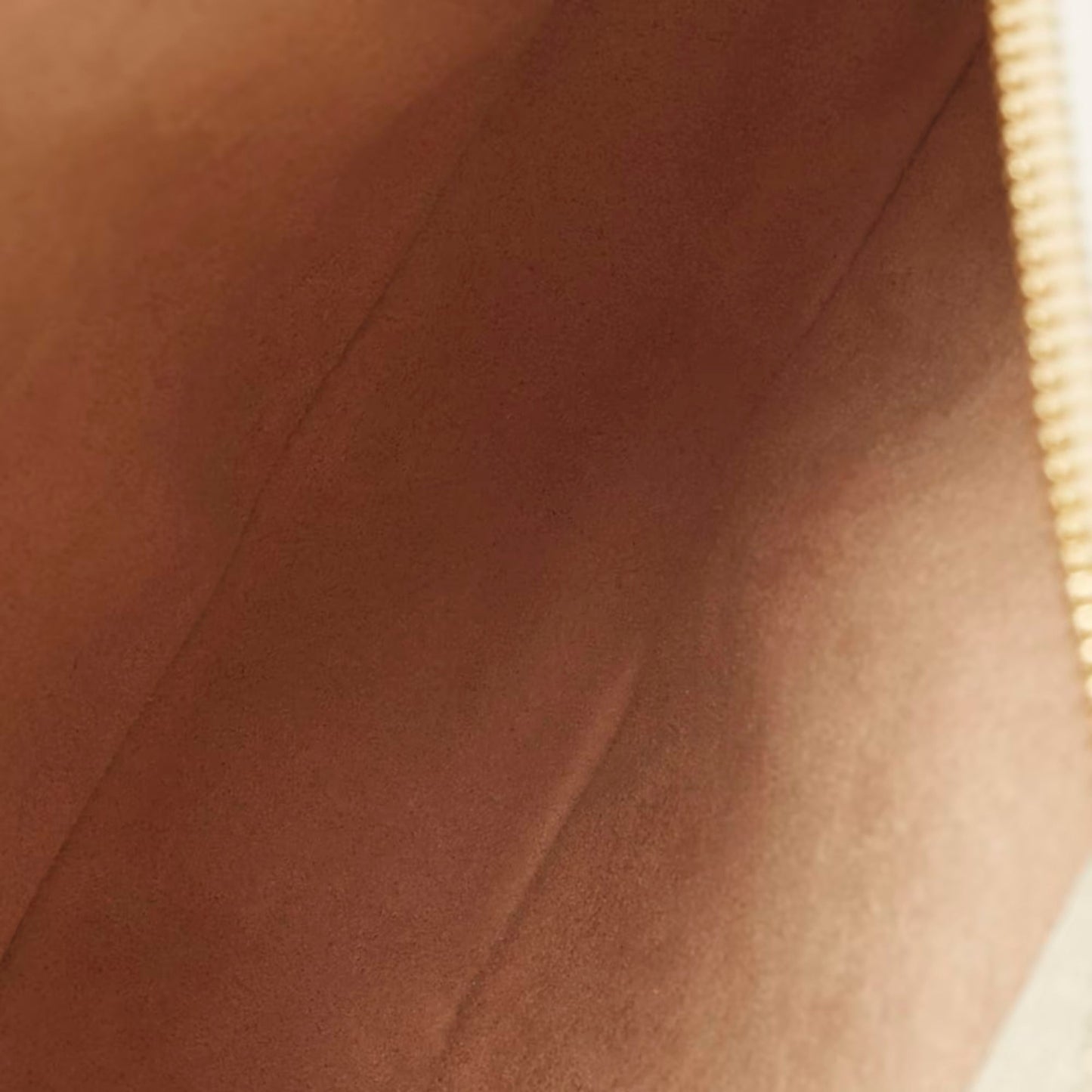 Gucci Off White Leather Mini Ophidia Round Shoulder Bag