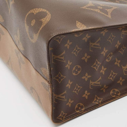 Louis Vuitton OnTheGo GM – Reverse Giant Monogram Canvas