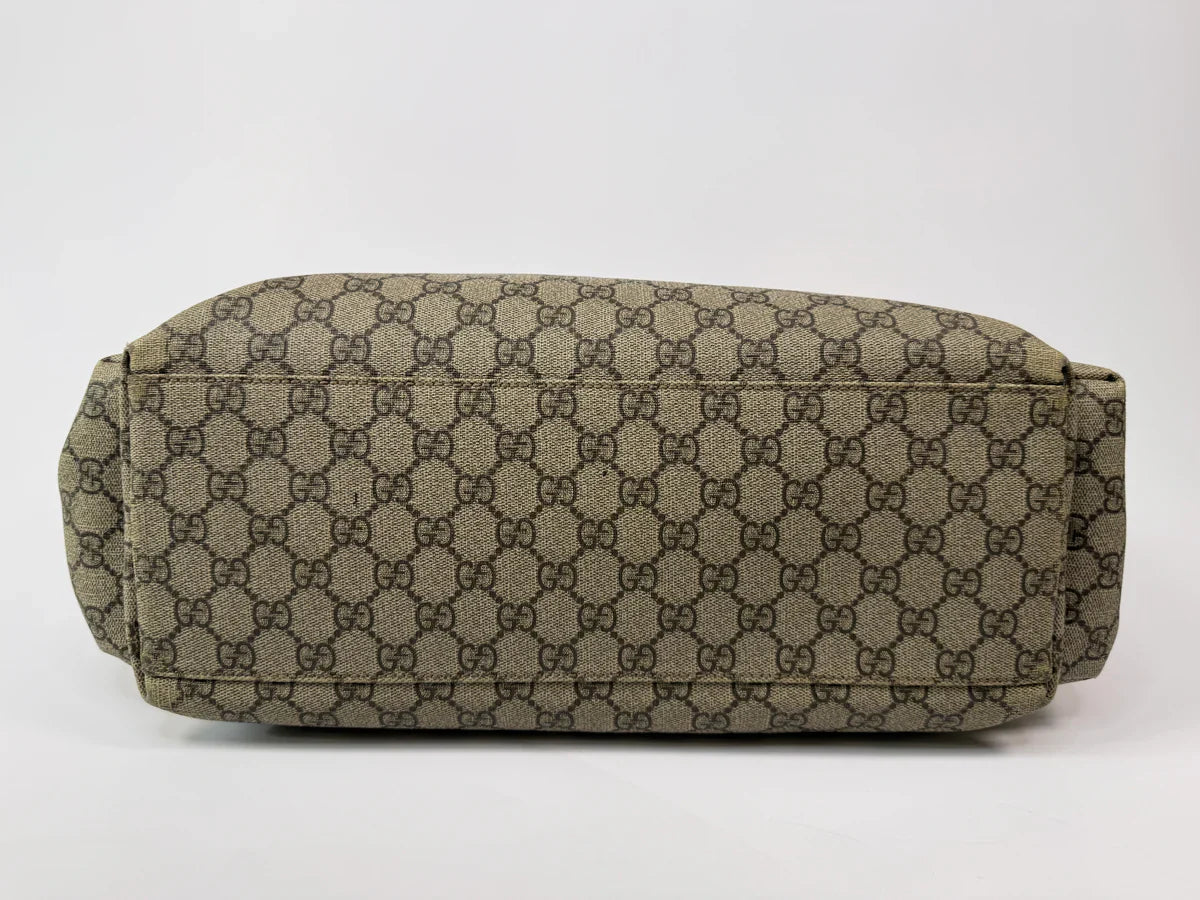 GUCCI GG SUPREME MEDIUM BABY CHANGING BAG