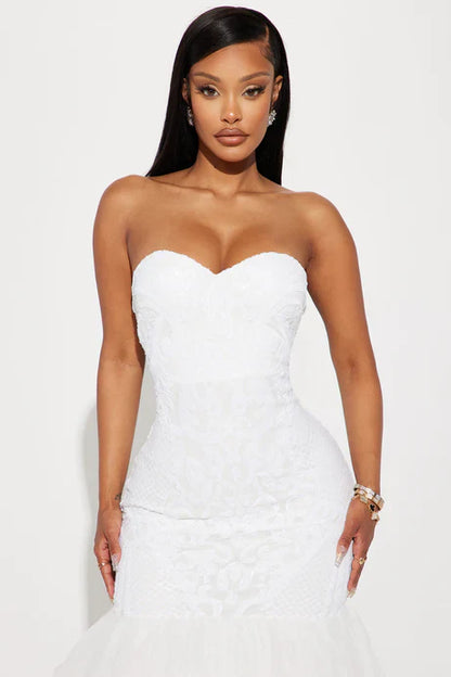 Grand Entrance White Wedding Dress – Pre-Order Bridal Edition