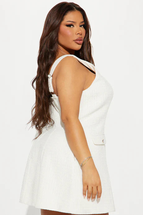 Leanna White Tweed Mini Dress – Pre-Order Bridal / Registry Look