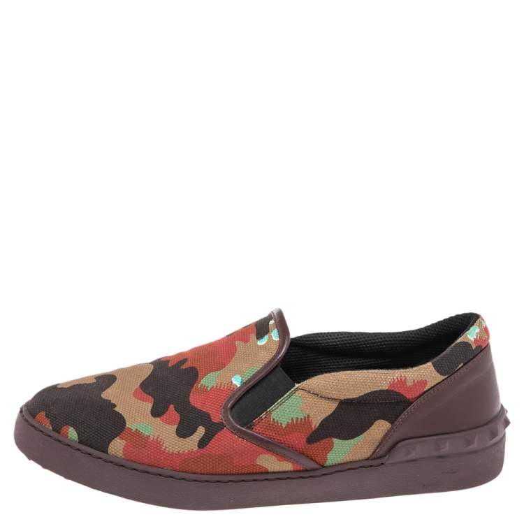 Valentino Camouflage Rockstud Low Top Sneakers Size 40