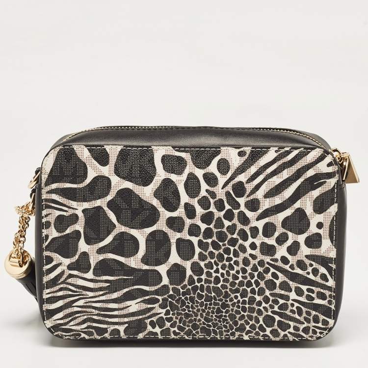 Michael Kors Ginny Camera Black/White Crossbody Bag