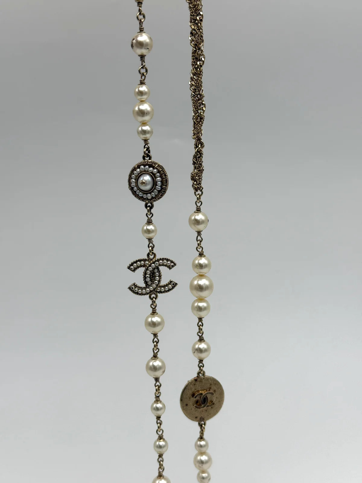 CHANEL PEARL NECKLACE