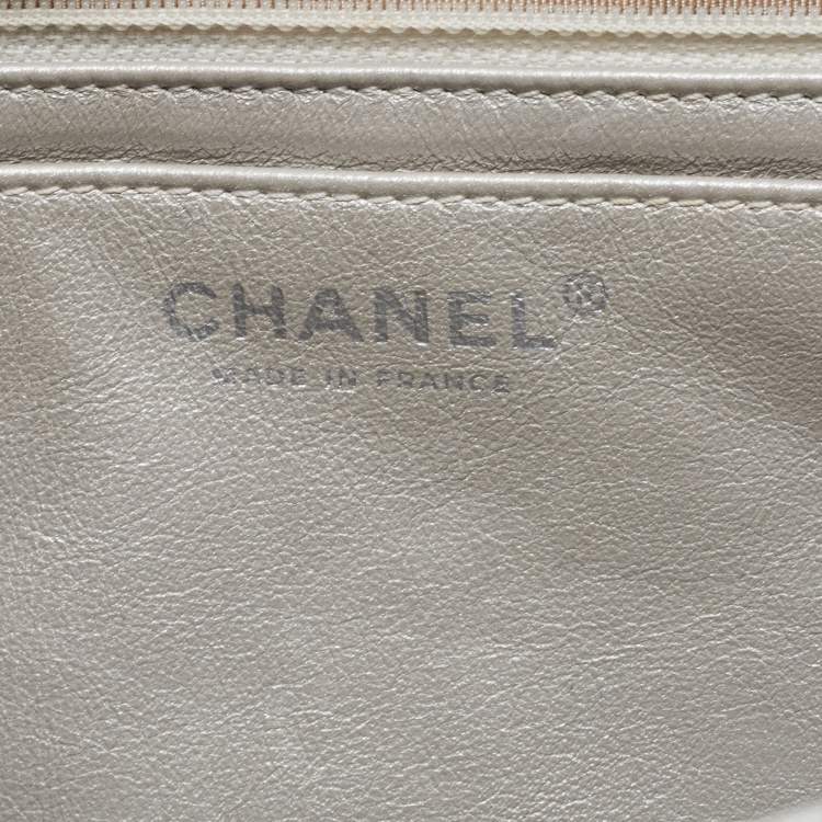 Chanel Metallic Grey Quilted Leather Maxi Classic Single Flap Bag