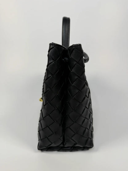 BOTTEGA VENETA SMALL ANDIAMO TOTE BAG