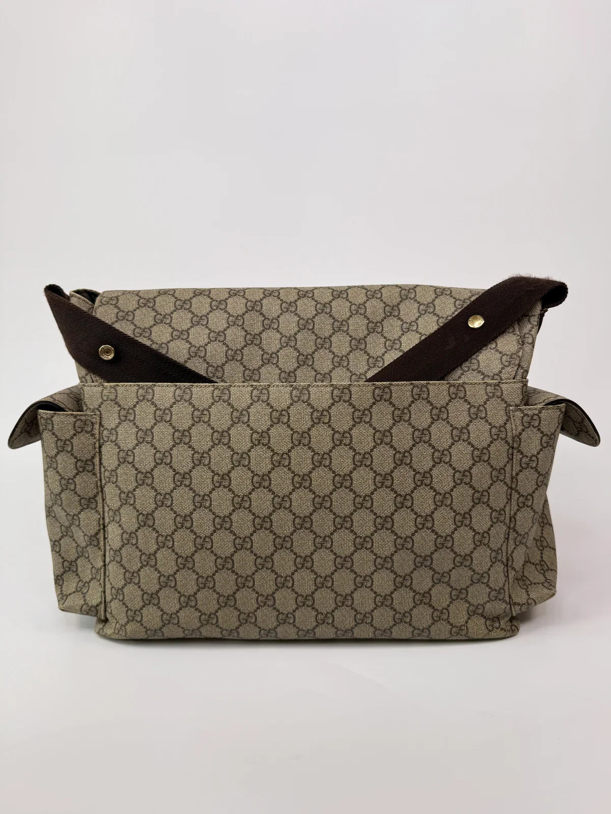 GUCCI GG SUPREME MEDIUM BABY CHANGING BAG