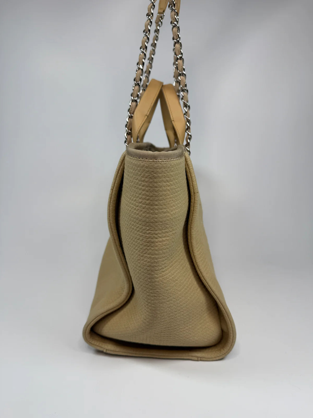 CHANEL LARGE DEAUVILLE TOTE BAG