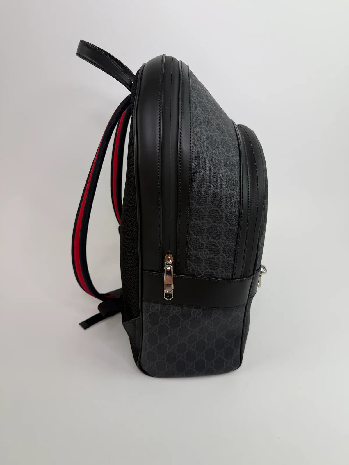 GUCCI GG MEDIUM BACKPACK