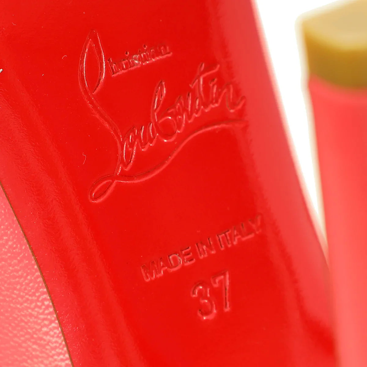 Christian Louboutin Coral New Simple Leather Pumps - Size 37