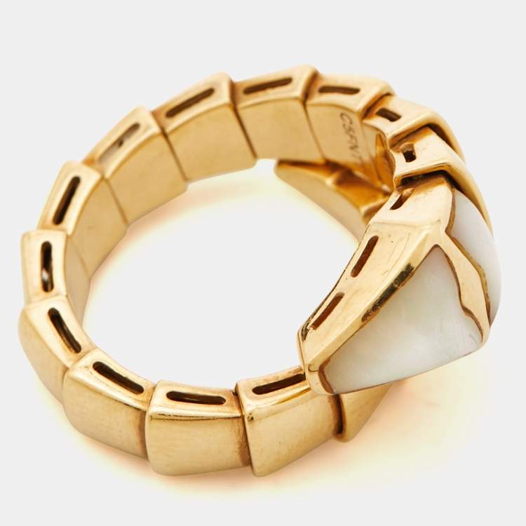 Bvlgari Serpenti Viper Mother of Pearl 18k Yellow Gold Ring