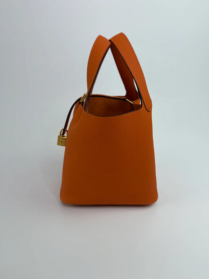 HERMÈS PICOTIN 18 IN ORANGE CLEMENCE LEATHER WITH GHW