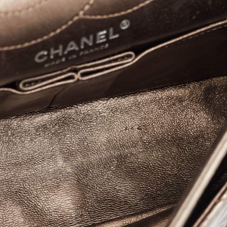 Chanel Metallic Aged Leather Reissue 2.55 Classic 225