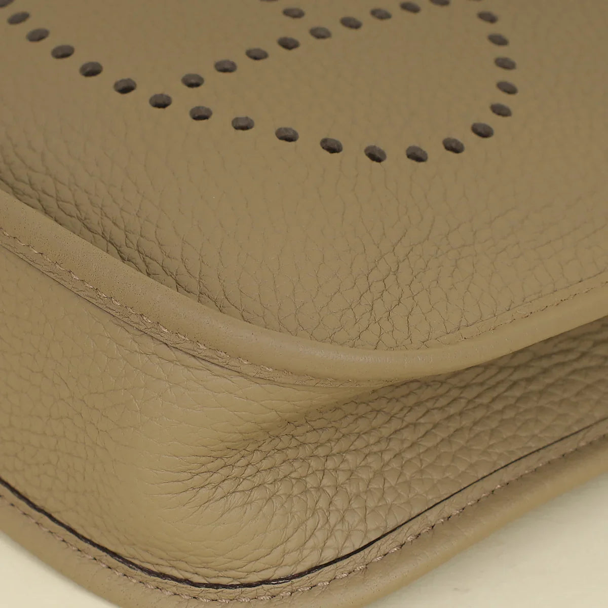 Hermes Evelyne Sauge Taurillon Clemence TPM Bag