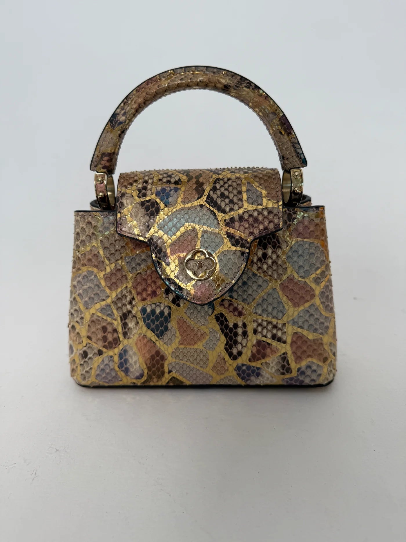 Louis Vuitton Capucines BB