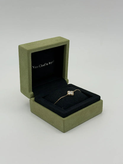 VAN CLEEF & ARPELS SWEET ALHAMBRA BRACELET