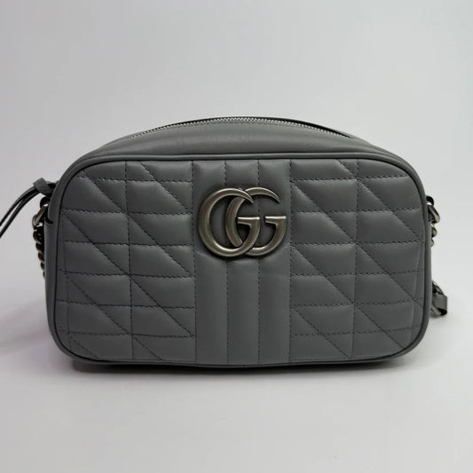 GUCCI GG MARMONT MATELASSE CAMERA BAG