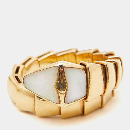 Bvlgari Serpenti Viper Mother of Pearl 18k Yellow Gold Ring