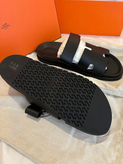 Brand New Hermès Men’s Chypre Sandals – Etoupe & Black | Luxury Leather Slides UAE