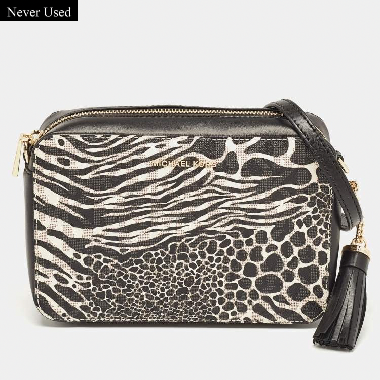 Michael Kors Ginny Camera Black/White Crossbody Bag